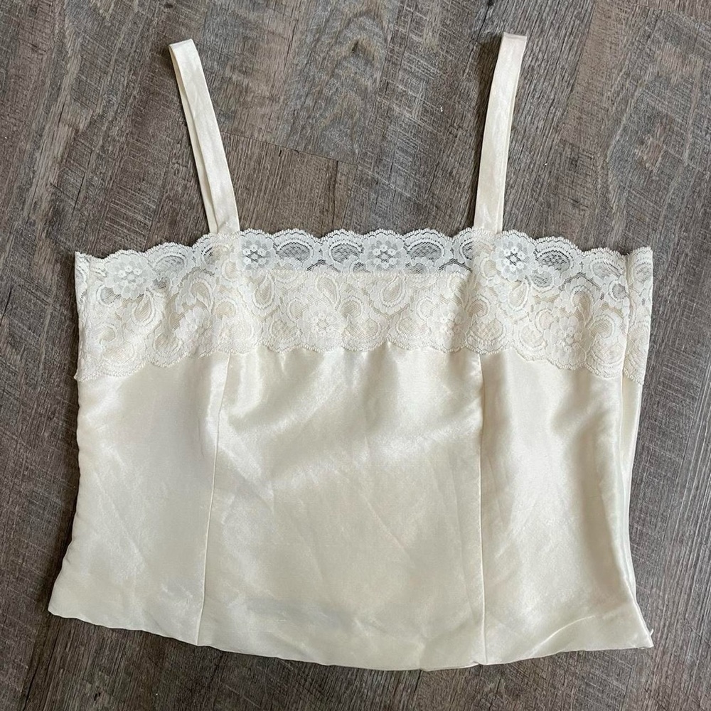 Vintage Kasper ASL cream silk & lace blouse. Size: 10